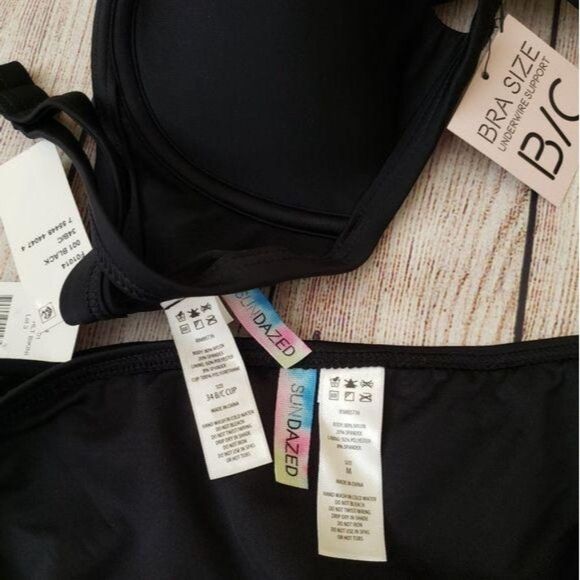 NWT Sundazed Scarlet Sasha Halter Bikini Top and Bottom Set - Picture 9 of 9